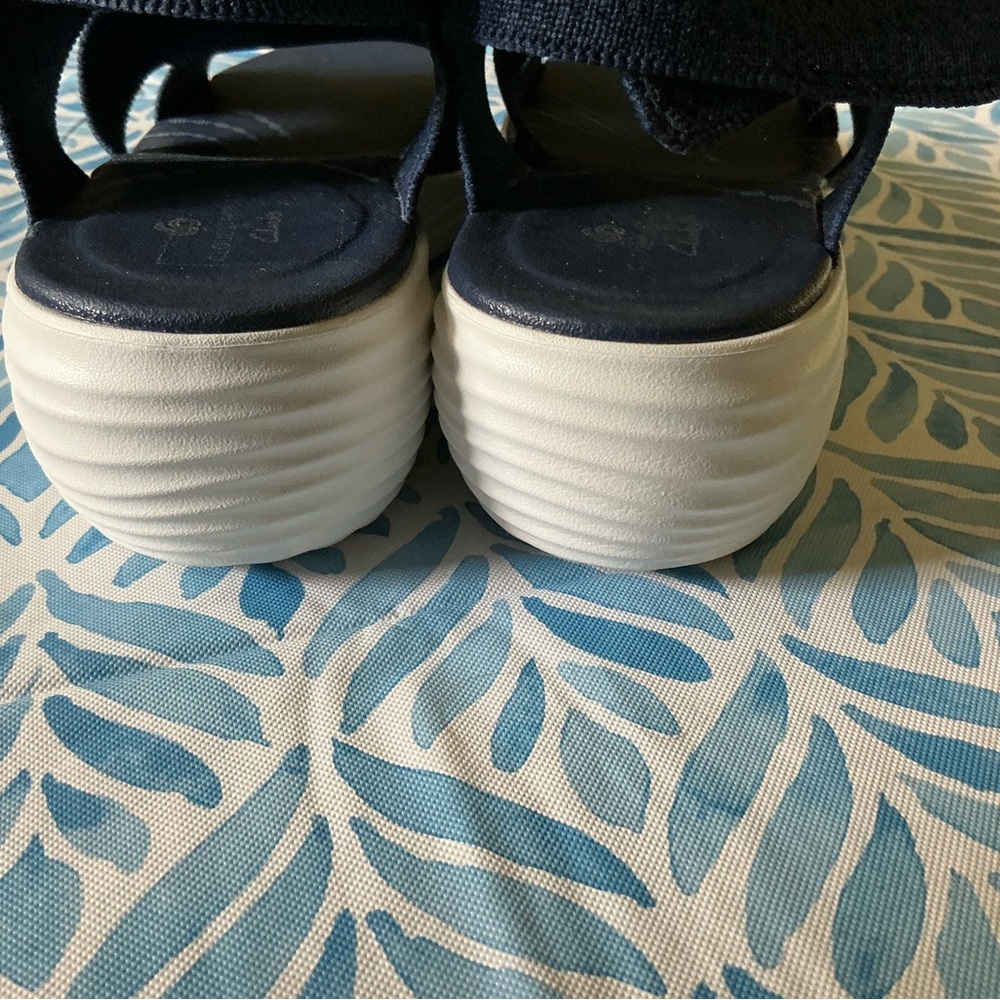 Cloudsteppers by Clarks (Marin Sail) Navy Sandals - Picture 5 of 6